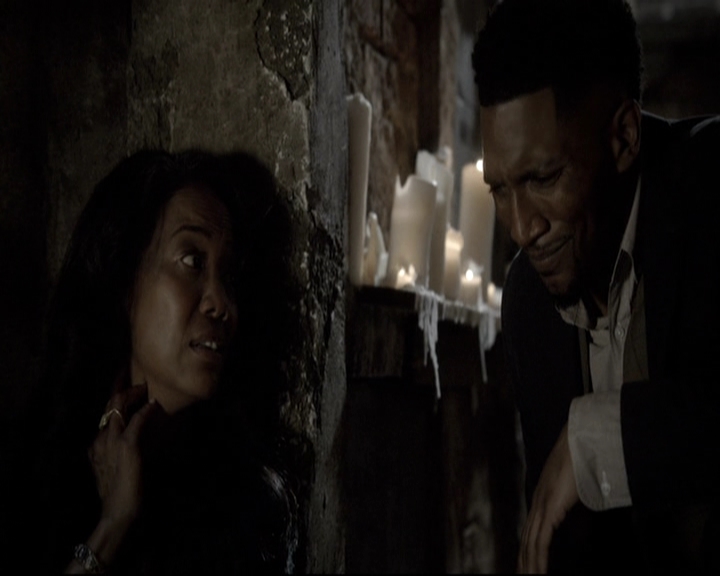 VampireDiariesWorld_dot_nl-TheOriginals_2x06WheelInsidetheWheel2248.jpg