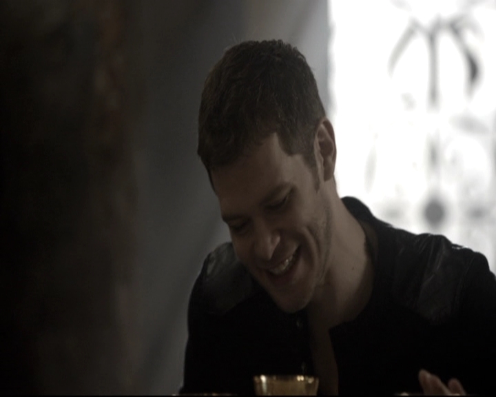 VampireDiariesWorld_dot_nl-TheOriginals_2x08TheBrothersThatCareToForgot0063.jpg