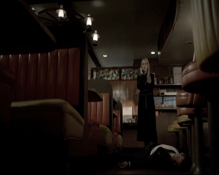 VampireDiariesWorld_dot_nl-TheOriginals_2x08TheBrothersThatCareToForgot2213.jpg VampireDiariesWorld_dot_nl-TheOriginals_2x08TheBrothersThatCareToForgot2213.jpg