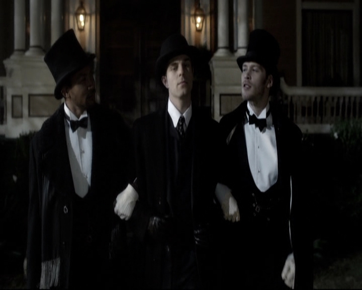 VampireDiariesWorld_dot_nl-TheOriginals_2x09TheMapOfMoments0068.jpg VampireDiariesWorld_dot_nl-TheOriginals_2x09TheMapOfMoments0068.jpg