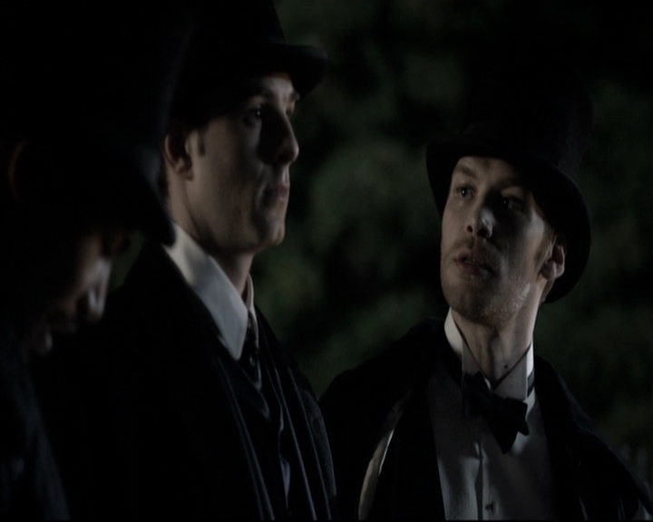 VampireDiariesWorld_dot_nl-TheOriginals_2x09TheMapOfMoments0085.jpg VampireDiariesWorld_dot_nl-TheOriginals_2x09TheMapOfMoments0085.jpg