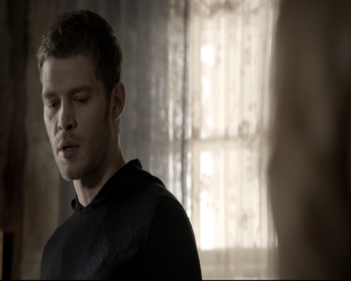 VampireDiariesWorld_dot_nl-TheOriginals_2x09TheMapOfMoments1121.jpg