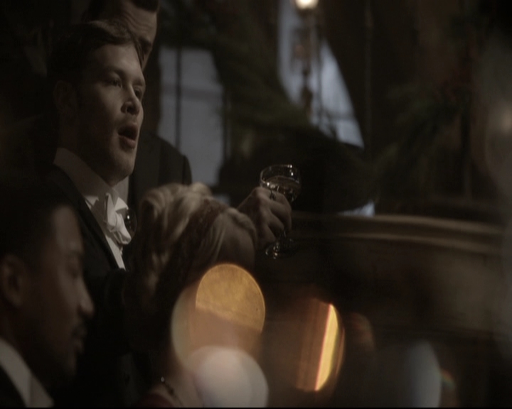 VampireDiariesWorld_dot_nl-TheOriginals_2x09TheMapOfMoments1957.jpg VampireDiariesWorld_dot_nl-TheOriginals_2x09TheMapOfMoments1957.jpg