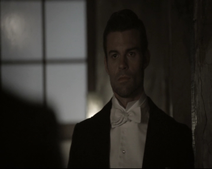 VampireDiariesWorld_dot_nl-TheOriginals_2x09TheMapOfMoments1991.jpg VampireDiariesWorld_dot_nl-TheOriginals_2x09TheMapOfMoments1991.jpg