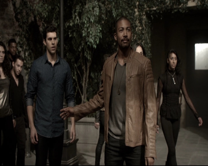 VampireDiariesWorld_dot_nl-TheOriginals_2x10GonnaSetYourFlagOnFire0386.jpg