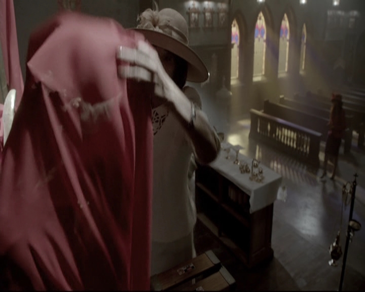 VampireDiariesWorld_dot_nl-TheOriginals_2x11BrotherhoodOfTheDamned0003.jpg