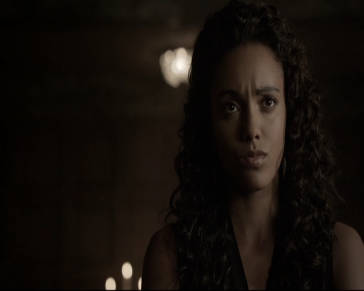 VampireDiariesWorld_dot_nl-TheOriginals_2x13TheDevilIsDamned0114.jpg VampireDiariesWorld_dot_nl-TheOriginals_2x13TheDevilIsDamned0114.jpg
