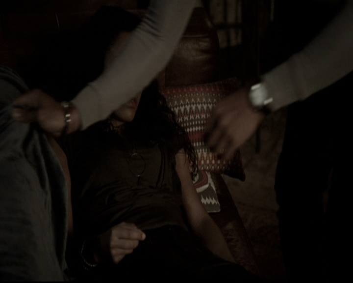 VampireDiariesWorld_dot_nl-TheOriginals_2x15TheyAllAskedForYou2146.jpg VampireDiariesWorld_dot_nl-TheOriginals_2x15TheyAllAskedForYou2146.jpg