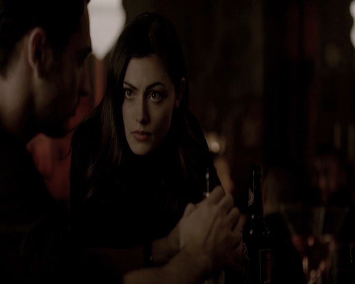 VampireDiariesWorld-dot-nl_TheOriginals-2x16SaveMySoul-DeletedScenes0126.jpg