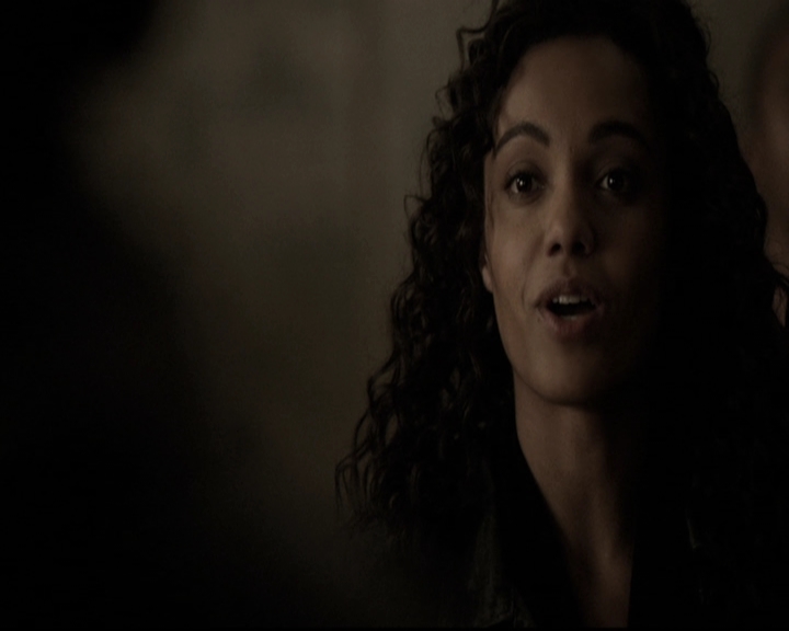 VampireDiariesWorld_dot_nl-TheOriginals_2x16SaveMySoul1828.jpg VampireDiariesWorld_dot_nl-TheOriginals_2x16SaveMySoul1828.jpg