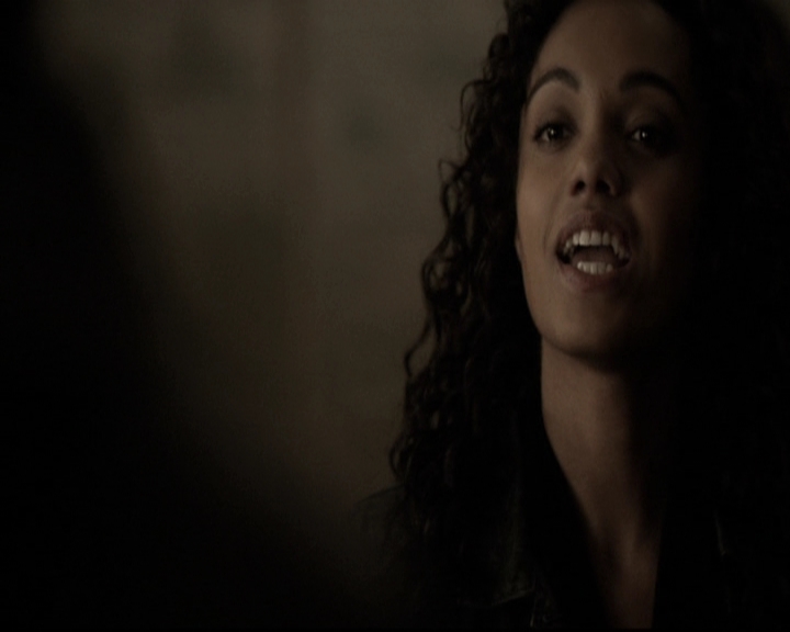VampireDiariesWorld_dot_nl-TheOriginals_2x16SaveMySoul1838.jpg VampireDiariesWorld_dot_nl-TheOriginals_2x16SaveMySoul1838.jpg
