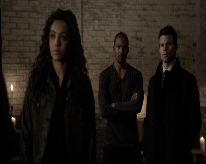VampireDiariesWorld_dot_nl-TheOriginals_2x16SaveMySoul1854.jpg VampireDiariesWorld_dot_nl-TheOriginals_2x16SaveMySoul1854.jpg