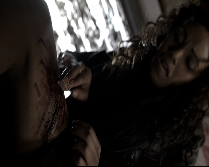 VampireDiariesWorld_dot_nl-TheOriginals_2x17ExquisiteCorpse0650.jpg VampireDiariesWorld_dot_nl-TheOriginals_2x17ExquisiteCorpse0650.jpg