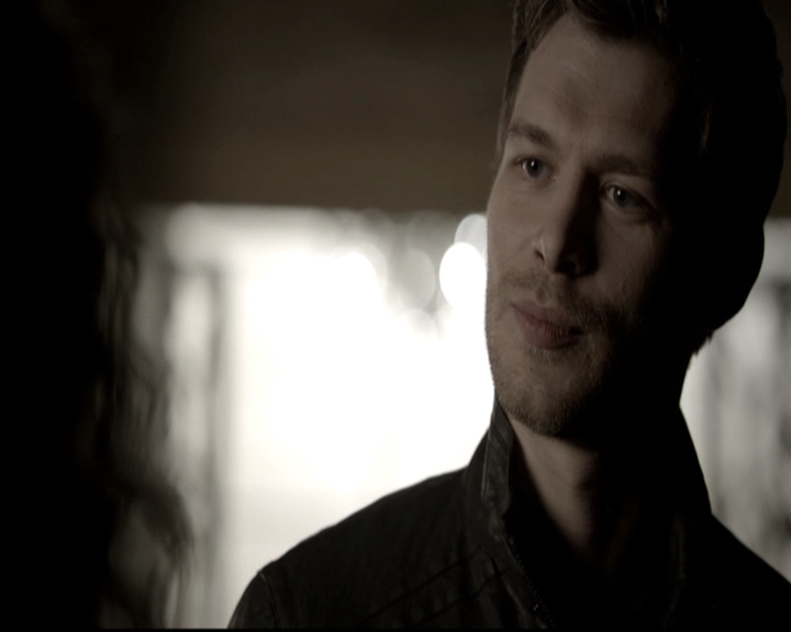 VampireDiariesWorld_dot_nl-TheOriginals_2x17ExquisiteCorpse1973.jpg VampireDiariesWorld_dot_nl-TheOriginals_2x17ExquisiteCorpse1973.jpg