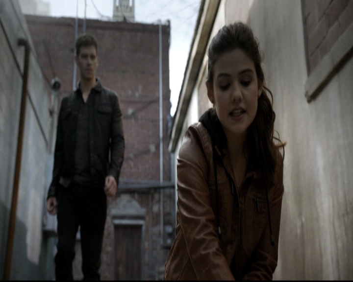 VampireDiariesWorld_dot_nl-TheOriginals_2x18NightHasAThousandEyes1100.jpg
