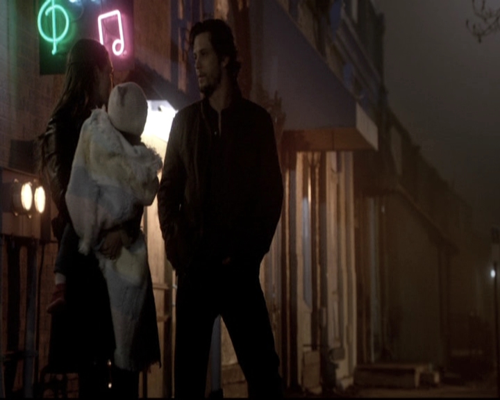 VampireDiariesWorld_dot_nl-TheOriginals_2x18NightHasAThousandEyes1755.jpg