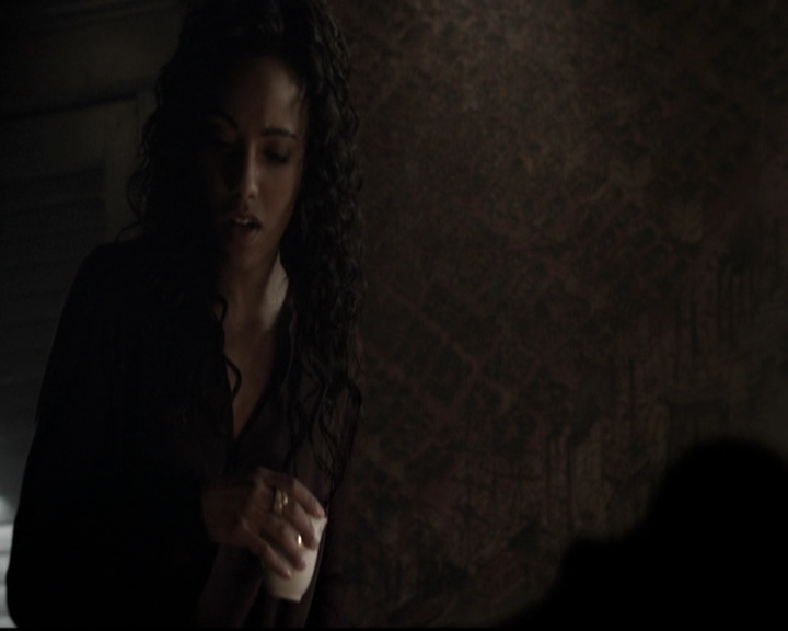 VampireDiariesWorld_dot_nl-TheOriginals_2x19WhenTheLeveeBreaks0042.jpg VampireDiariesWorld_dot_nl-TheOriginals_2x19WhenTheLeveeBreaks0042.jpg