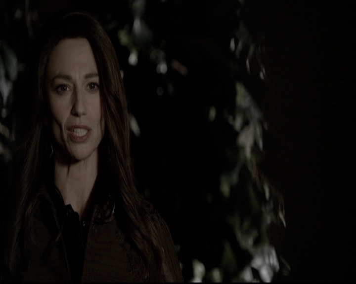 VampireDiariesWorld_dot_nl-TheOriginals_2x19WhenTheLeveeBreaks0914.jpg VampireDiariesWorld_dot_nl-TheOriginals_2x19WhenTheLeveeBreaks0914.jpg