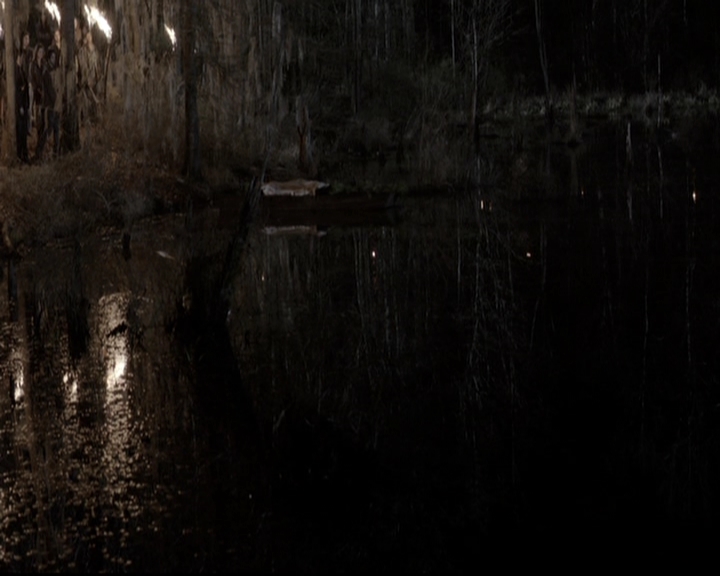 VampireDiariesWorld_dot_nl-TheOriginals_2x20CityBeneathTheSea2100.jpg VampireDiariesWorld_dot_nl-TheOriginals_2x20CityBeneathTheSea2100.jpg