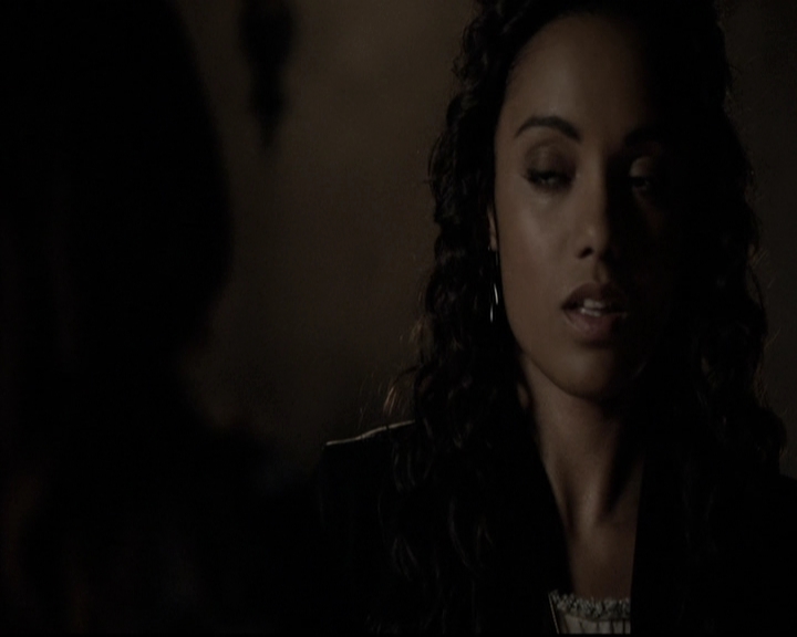 VampireDiariesWorld_dot_nl-TheOriginals_2x21FireWithFire0098.jpg VampireDiariesWorld_dot_nl-TheOriginals_2x21FireWithFire0098.jpg