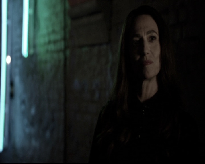 VampireDiariesWorld_dot_nl-TheOriginals_2x21FireWithFire0126.jpg VampireDiariesWorld_dot_nl-TheOriginals_2x21FireWithFire0126.jpg