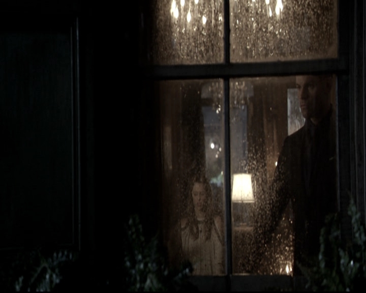 VampireDiariesWorld_dot_nl-TheOriginals_2x21FireWithFire0135.jpg