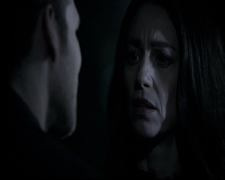 VampireDiariesWorld_dot_nl-TheOriginals_2x21FireWithFire2239.jpg