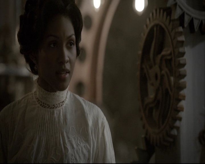 VampireDiariesWorld-dot-nl_TheOriginals-S3TheAwakeningsWebSeries-Trickster0053.jpg VampireDiariesWorld-dot-nl_TheOriginals-S3TheAwakeningsWebSeries-Trickster0053.jpg
