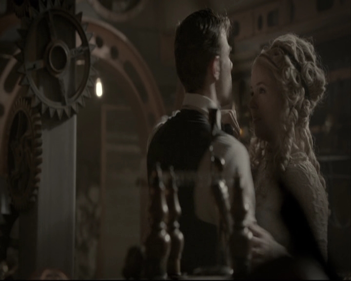 VampireDiariesWorld-dot-nl_TheOriginals-S3TheAwakeningsWebSeries-Trickster0075.jpg VampireDiariesWorld-dot-nl_TheOriginals-S3TheAwakeningsWebSeries-Trickster0075.jpg