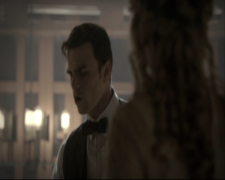 VampireDiariesWorld-dot-nl_TheOriginals-S3TheAwakeningsWebSeries-Trickster0081.jpg VampireDiariesWorld-dot-nl_TheOriginals-S3TheAwakeningsWebSeries-Trickster0081.jpg