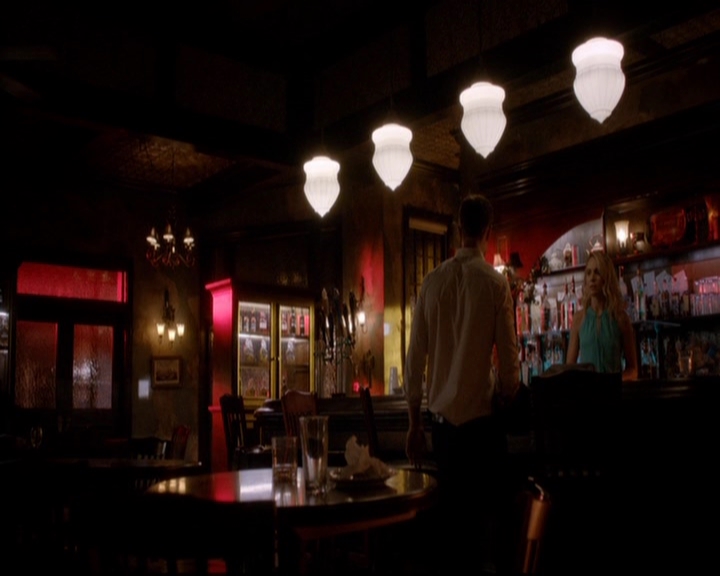 VampireDiariesWorld-dot-nl_TheOriginals_3x02YouHungTheMoon0905.jpg VampireDiariesWorld-dot-nl_TheOriginals_3x02YouHungTheMoon0905.jpg