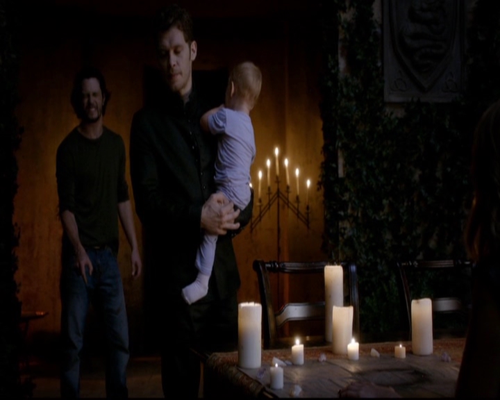 VampireDiariesWorld-dot-nl_TheOriginals_3x02YouHungTheMoon0998.jpg VampireDiariesWorld-dot-nl_TheOriginals_3x02YouHungTheMoon0998.jpg