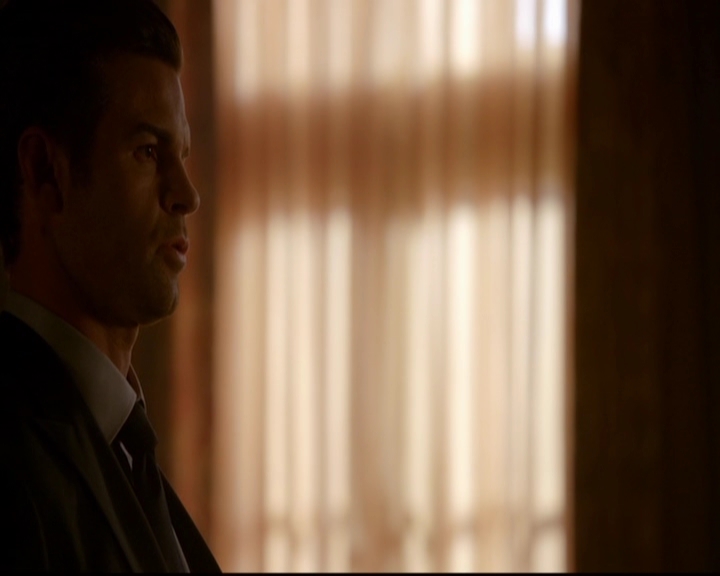 VampireDiariesWorld-dot-nl_TheOriginals_3x03IllSeeYouInHellOrNewOrleans0191.jpg