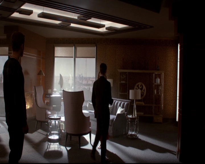 VampireDiariesWorld-dot-nl_TheOriginals_3x03IllSeeYouInHellOrNewOrleans0450.jpg VampireDiariesWorld-dot-nl_TheOriginals_3x03IllSeeYouInHellOrNewOrleans0450.jpg