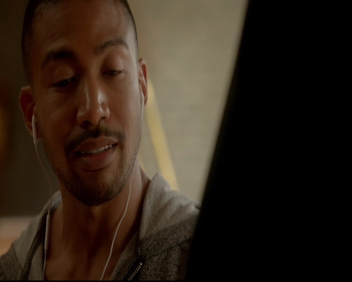VampireDiariesWorld-dot-nl_TheOriginals_3x04AWalkOnTheWildSide0121.jpg VampireDiariesWorld-dot-nl_TheOriginals_3x04AWalkOnTheWildSide0121.jpg