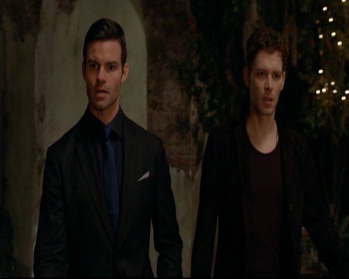 VampireDiariesWorld-dot-nl_TheOriginals_3x05TheAxemansLetters0126.jpg VampireDiariesWorld-dot-nl_TheOriginals_3x05TheAxemansLetters0126.jpg