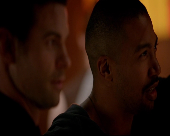 VampireDiariesWorld-dot-nl_TheOriginals_3x05TheAxemansLetters1348.jpg VampireDiariesWorld-dot-nl_TheOriginals_3x05TheAxemansLetters1348.jpg