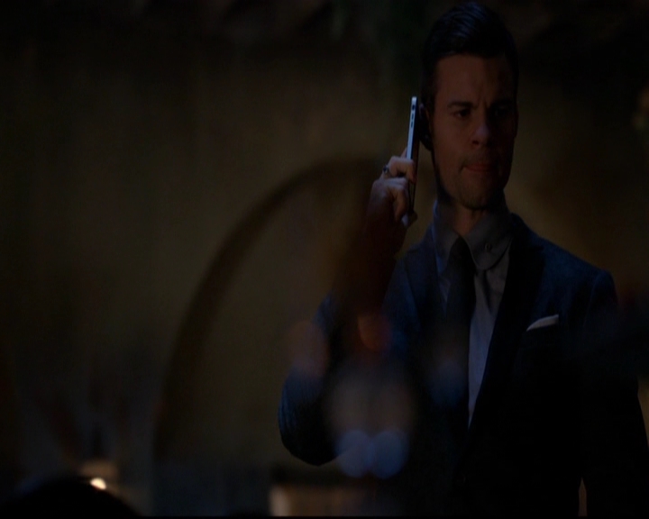 VampireDiariesWorld-dot-nl_TheOriginals_3x07OutOfTheEasy2225.jpg VampireDiariesWorld-dot-nl_TheOriginals_3x07OutOfTheEasy2225.jpg