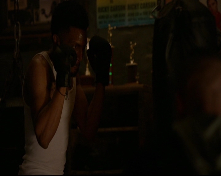 VampireDiariesWorld-dot-nl_TheOriginals_3x09Savior0727.jpg
