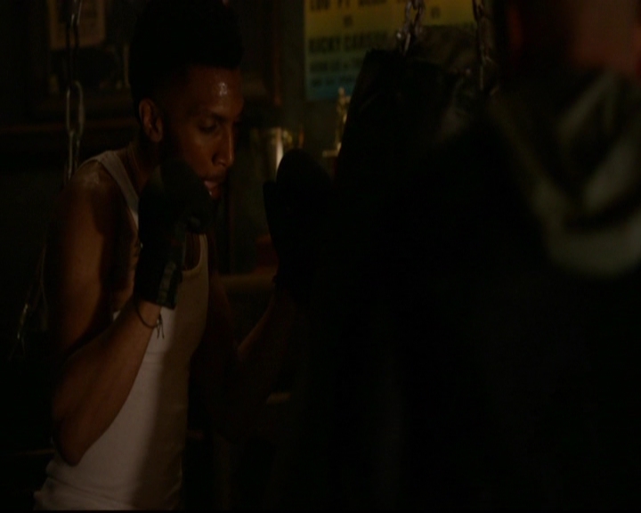 VampireDiariesWorld-dot-nl_TheOriginals_3x09Savior0728.jpg