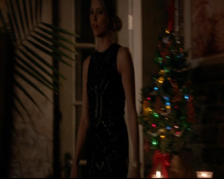 VampireDiariesWorld-dot-nl_TheOriginals_3x09Savior1948.jpg VampireDiariesWorld-dot-nl_TheOriginals_3x09Savior1948.jpg