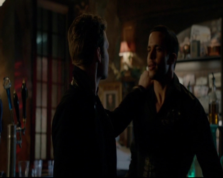 VampireDiariesWorld-dot-nl_TheOriginals_3x15AnOldFriendCalls1491.jpg VampireDiariesWorld-dot-nl_TheOriginals_3x15AnOldFriendCalls1491.jpg