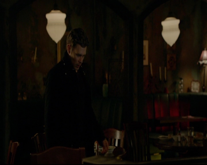 VampireDiariesWorld-dot-nl_TheOriginals_3x15AnOldFriendCalls1501.jpg VampireDiariesWorld-dot-nl_TheOriginals_3x15AnOldFriendCalls1501.jpg