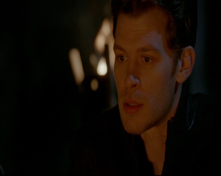 VampireDiariesWorld-dot-nl_TheOriginals_3x16AloneWithEverybody2088.jpg