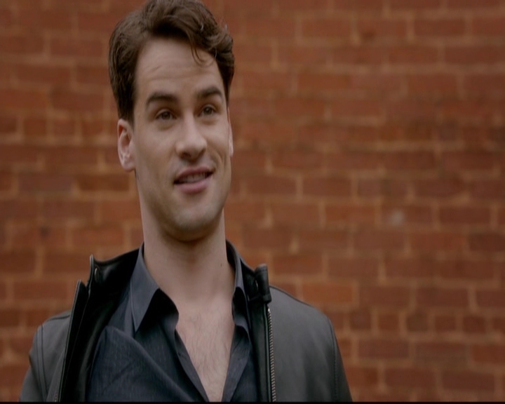 VampireDiariesWorld-dot-nl_TheOriginals_3x18TheDevilComesHereAndSighs0393.jpg VampireDiariesWorld-dot-nl_TheOriginals_3x18TheDevilComesHereAndSighs0393.jpg