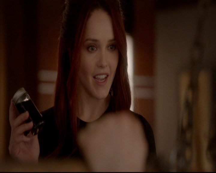 VampireDiariesWorld-dot-nl_TheOriginals_3x18TheDevilComesHereAndSighs1011.jpg
