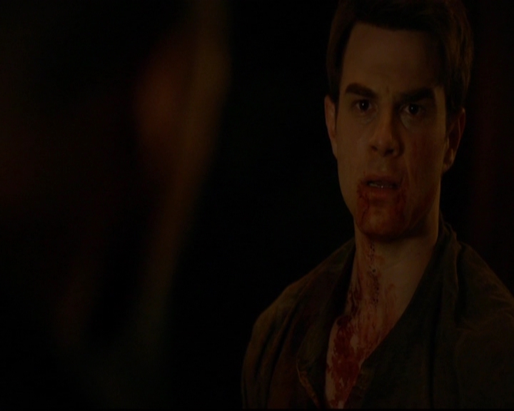 VampireDiariesWorld-dot-nl_TheOriginals_3x20WhereNothingStaysBuried0105.jpg VampireDiariesWorld-dot-nl_TheOriginals_3x20WhereNothingStaysBuried0105.jpg