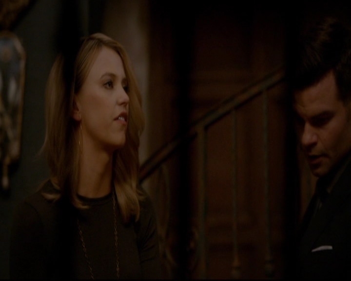 VampireDiariesWorld-dot-nl_TheOriginals_3x20WhereNothingStaysBuried0239.jpg VampireDiariesWorld-dot-nl_TheOriginals_3x20WhereNothingStaysBuried0239.jpg
