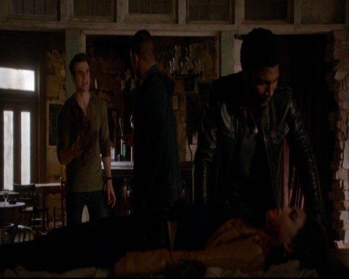 VampireDiariesWorld-dot-nl_TheOriginals_3x20WhereNothingStaysBuried0258.jpg VampireDiariesWorld-dot-nl_TheOriginals_3x20WhereNothingStaysBuried0258.jpg
