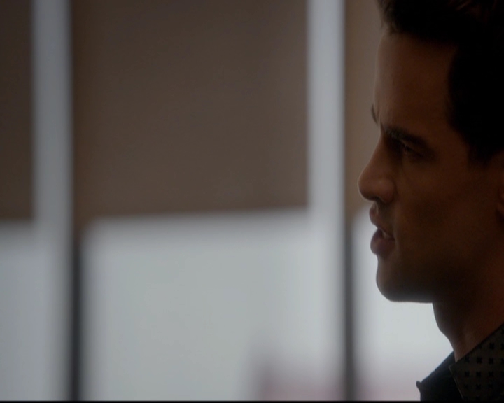 VampireDiariesWorld-dot-nl_TheOriginals_3x20WhereNothingStaysBuried0316.jpg VampireDiariesWorld-dot-nl_TheOriginals_3x20WhereNothingStaysBuried0316.jpg